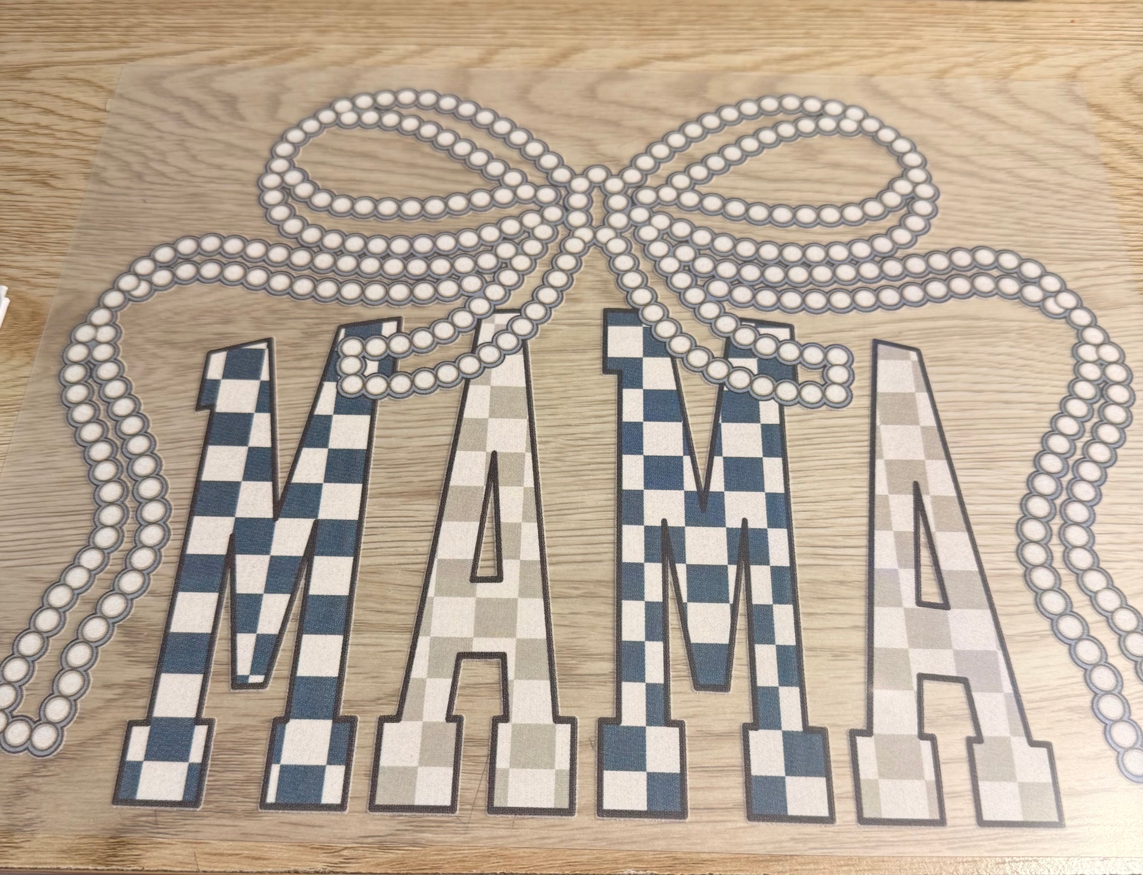 Checkered pearl mama